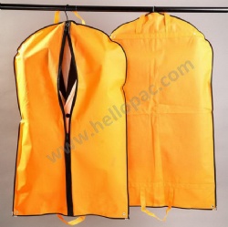 Recyclable Marketing Promotion Folding Non Woven Suit Cover with Carriable Tote Handle and Zipper Closure for the Storage of Costume